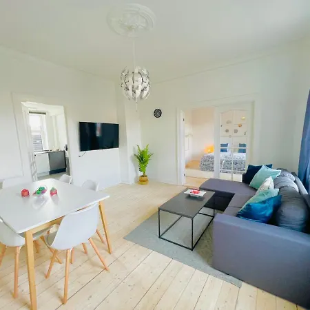 Aday - Beautiful 2 Bedrooms In The Heart Of Apartment